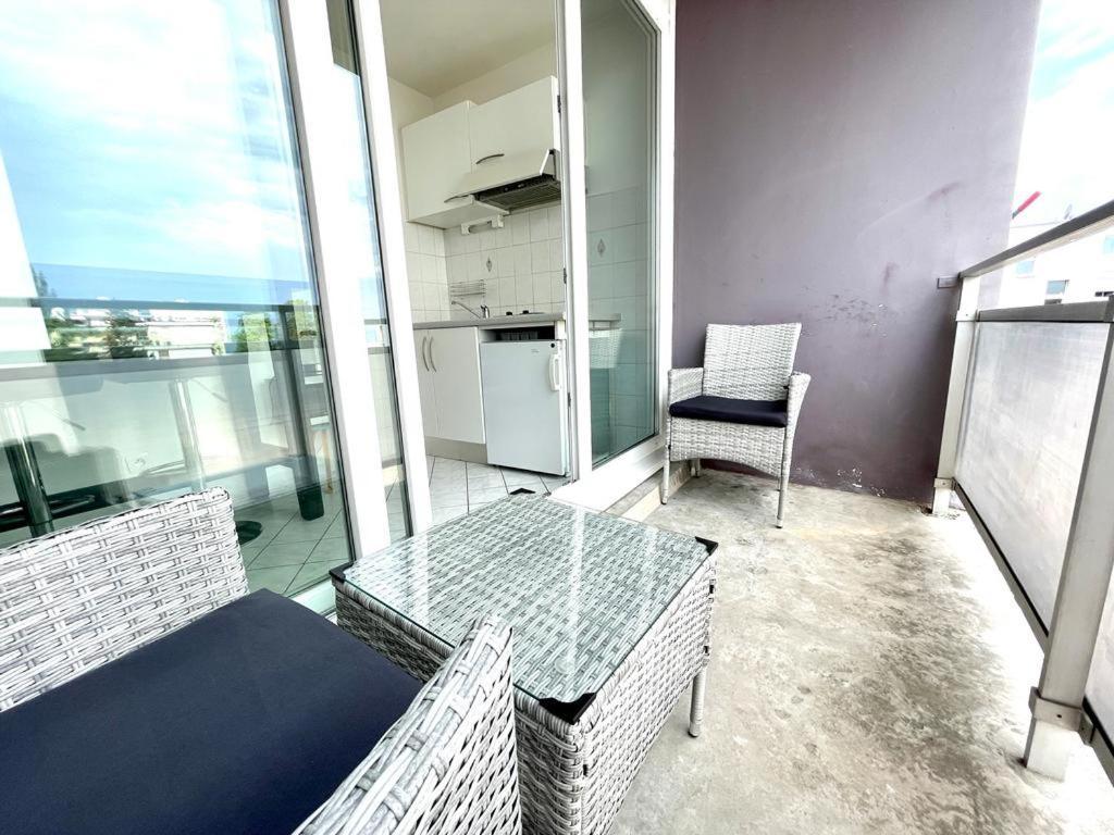 Cool Studio Saint Louis Vicino Stazione/Aereoporto Apartment Exterior photo